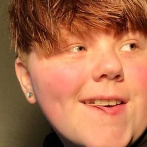 Meet your Posher, Alexus